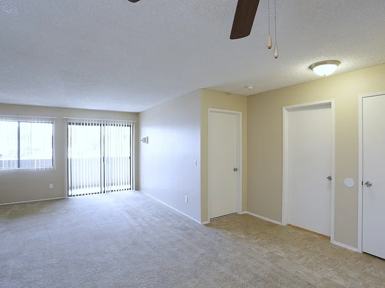 Windsong Apartments — Photo 25