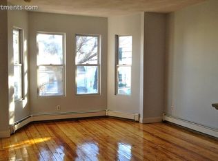 5 Munroe St #I, Somerville, MA 02143