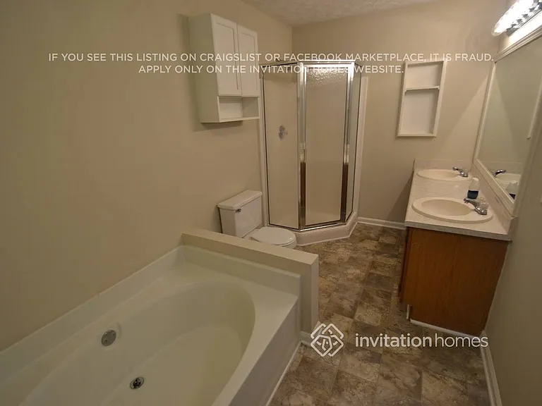 2110 Amber Creek Dr — Photo 7