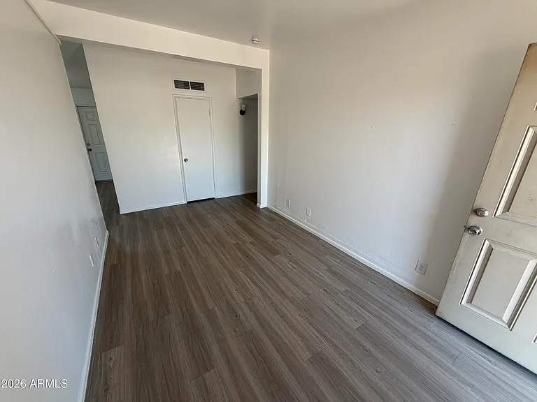 2150 W Missouri Ave #104 — Photo 3
