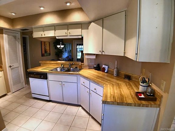 3rd image of 6010 W Croyden Cir