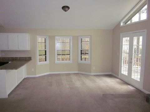 3rd image of 310 Katie Ln