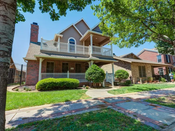 2111 Glenna Goodacre Blvd, Lubbock, TX 79401