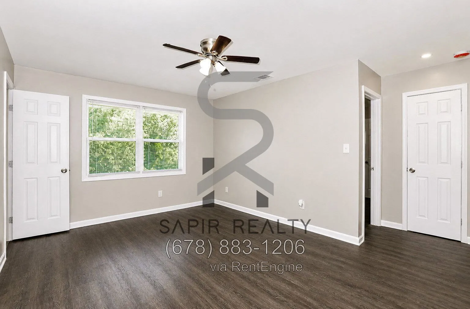 2 bed, 1.0 bath, 700 sqft, $1,250 — Photo 2