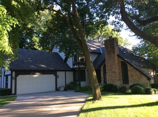 477 Reflection Rd, Apple Valley, MN 55124