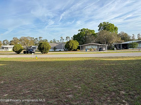 3rd image of LOT 17 Brookridge Blvd