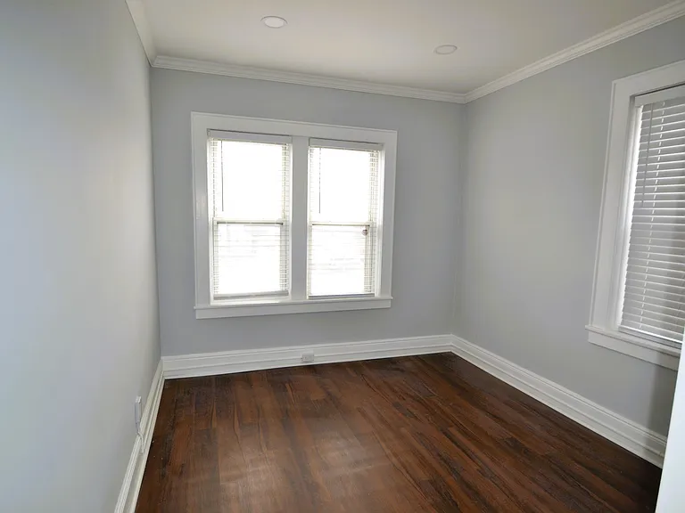 56 Hobart Pl #5 — Photo 7