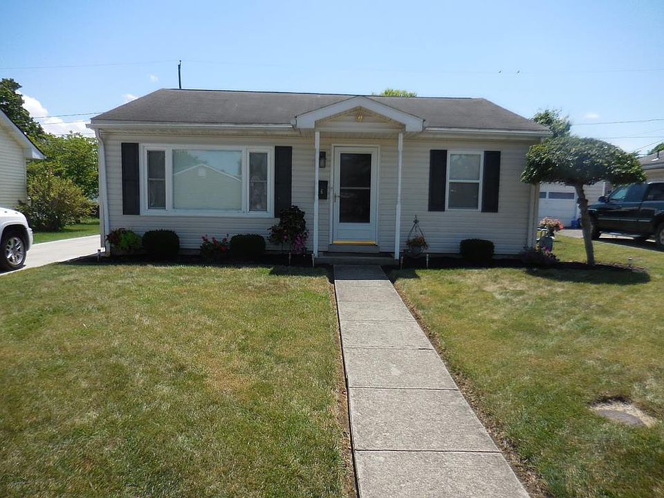 1st image of 6 Marlboro Dr