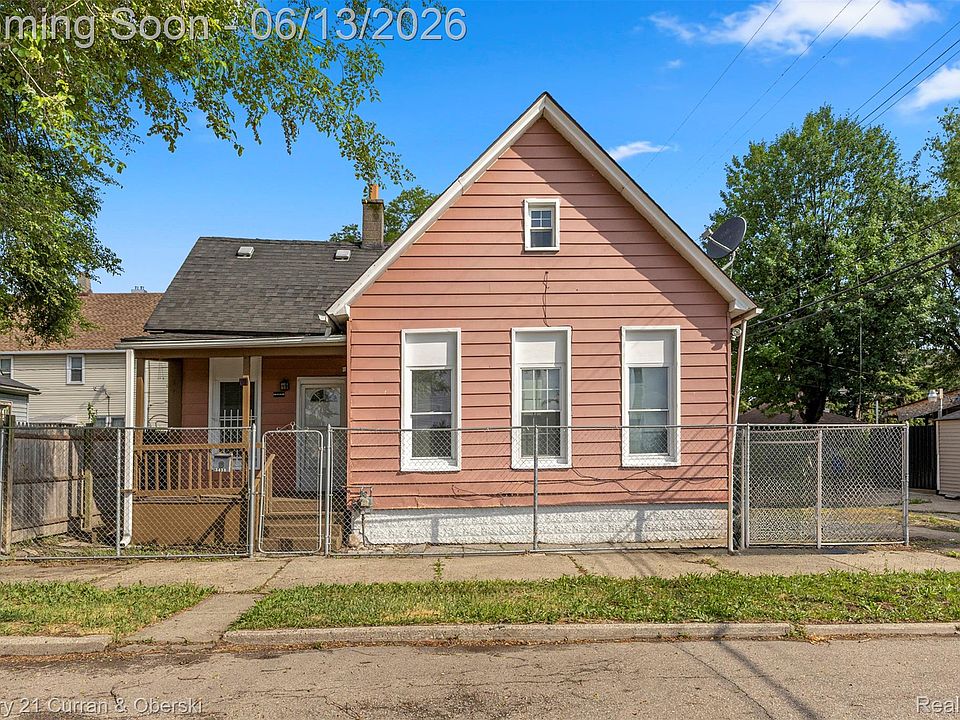 1st image of 3438 Randall St
