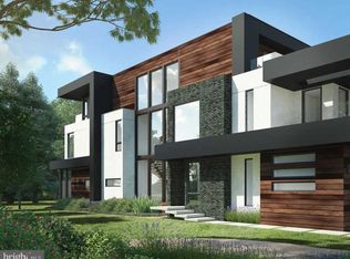 1500 Pathfinder Ln, Mc Lean, VA 22101