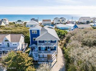106 N Oak Drive, Surf City, NC 28445