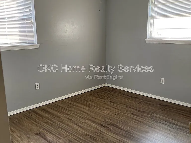 513 Sunnyside Pl — Photo 12