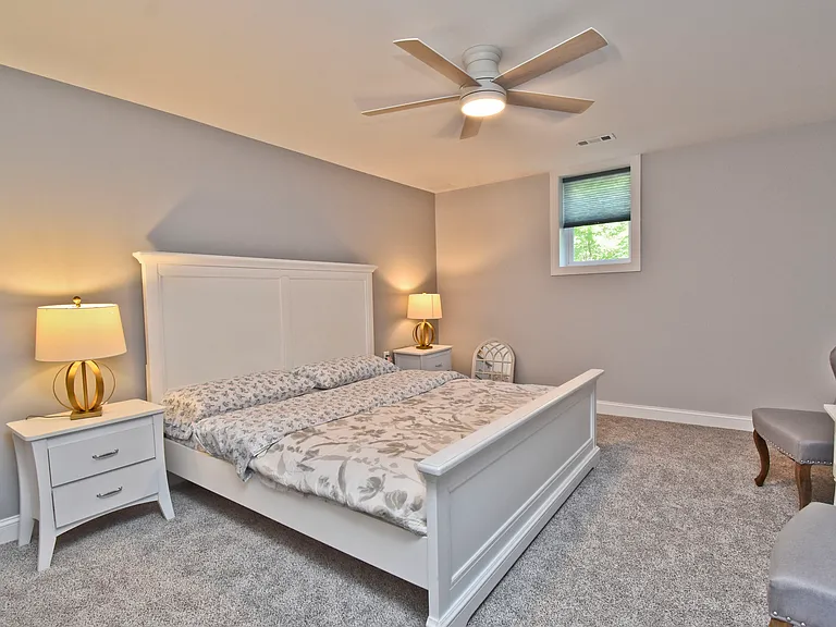 232 Maloney Ln — Photo 41