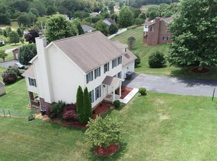 552 Sams Way, Abingdon, VA 24210