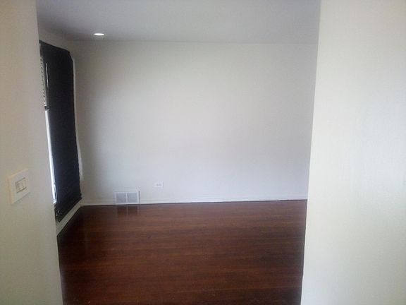 2nd image of 7400 S Claremont Ave