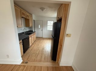 1450 Wellesley Ave, Saint Paul, MN 55105