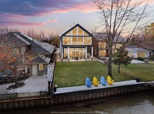 1696 Caille Ave, Lakeshore, ON N0R 1A0