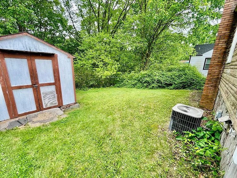 141 Carroll St — Photo 14