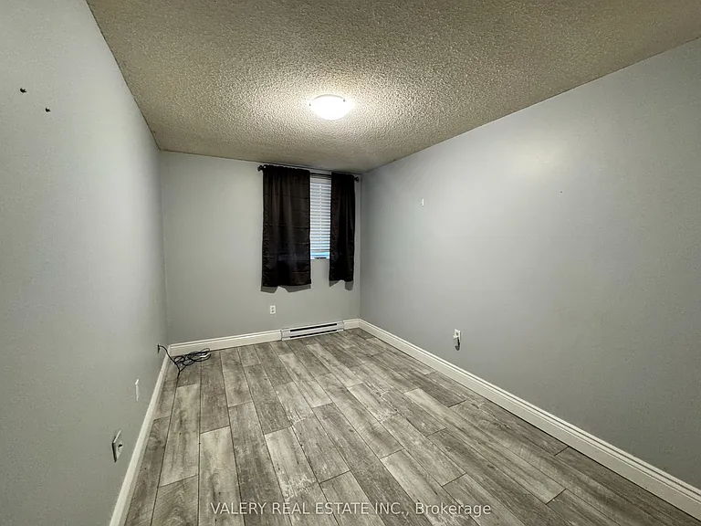 65 Highland Cres #106 — Photo 6