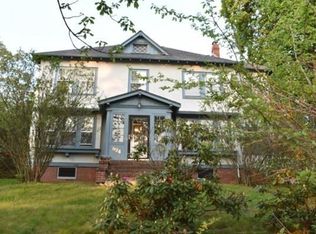 624 Waltham St, Lexington, MA 02421