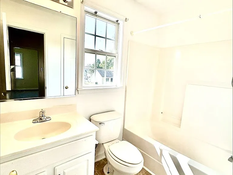 6207 Beaufont Hills Ct — Photo 7