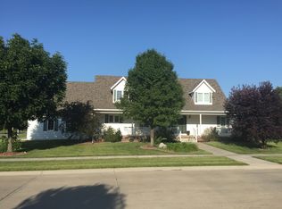 10250 N 149th St, Waverly, NE 68462