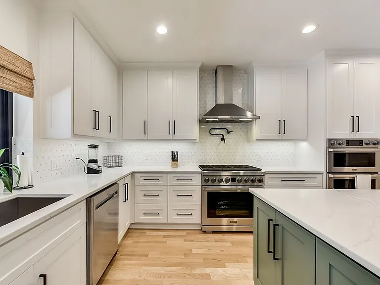 2216 Ridgecrest Trl — Photo 18