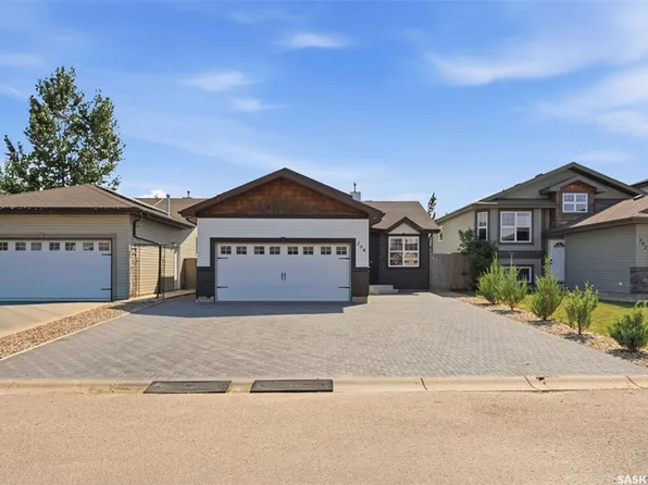 204 Quessy DRIVE, Martensville, SK S0K 0A2