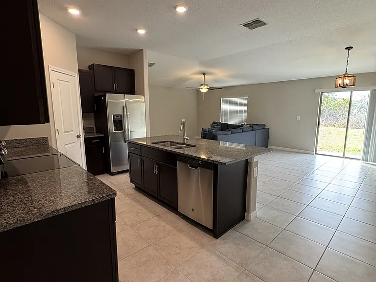 13009 Majestic Garden Ln — Photo 17