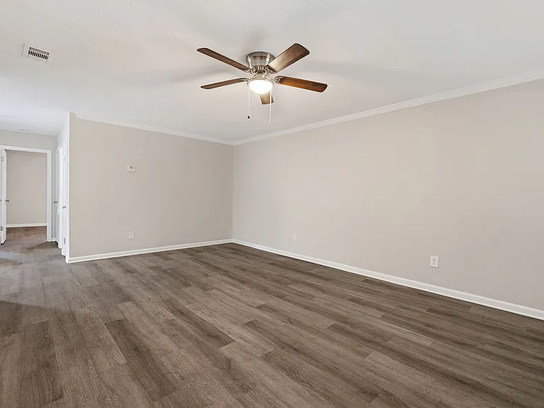 Residences at Overlook — Photo 57