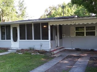 686 NE 10th St, Crystal River, FL 34428