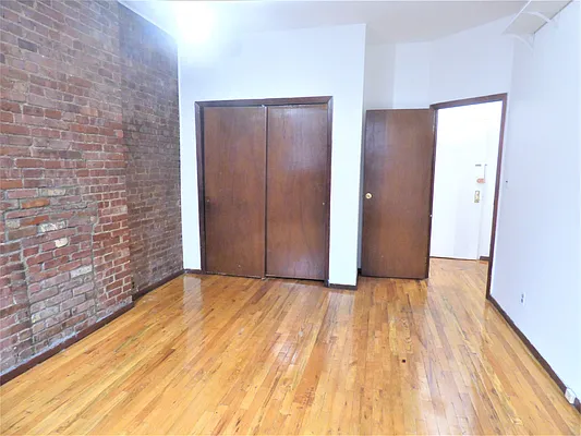 Rented by ArdorNY | media 6