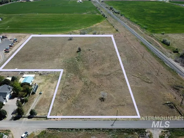 2150 S, Gooding, ID 83330