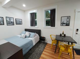 8806 N Edison St #B, Portland, OR 97203
