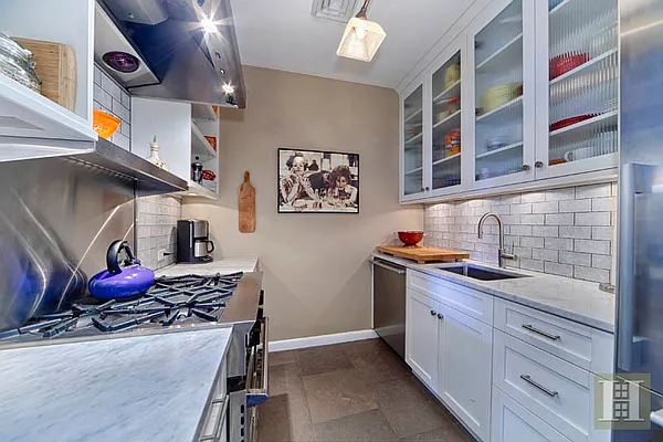 Sold by Halstead Real Estate | media 2