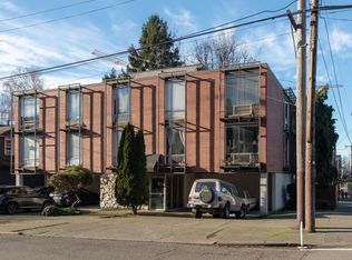 129 11th Ave E APT 301, Seattle, WA 98102