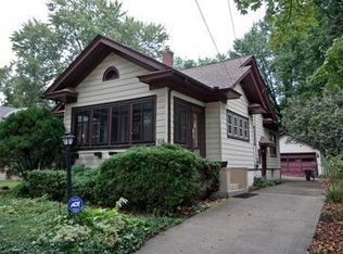 518 Ryerson Ave, Elgin, IL 60123