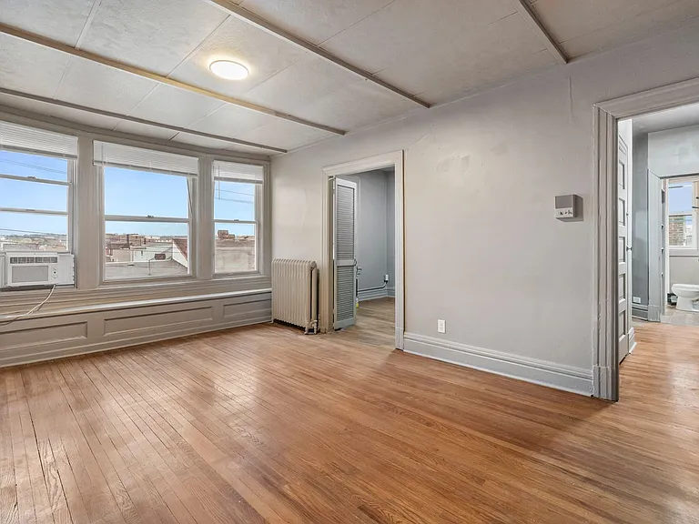 512 S Millvale Avenue (Full Service Plan) — Photo 24