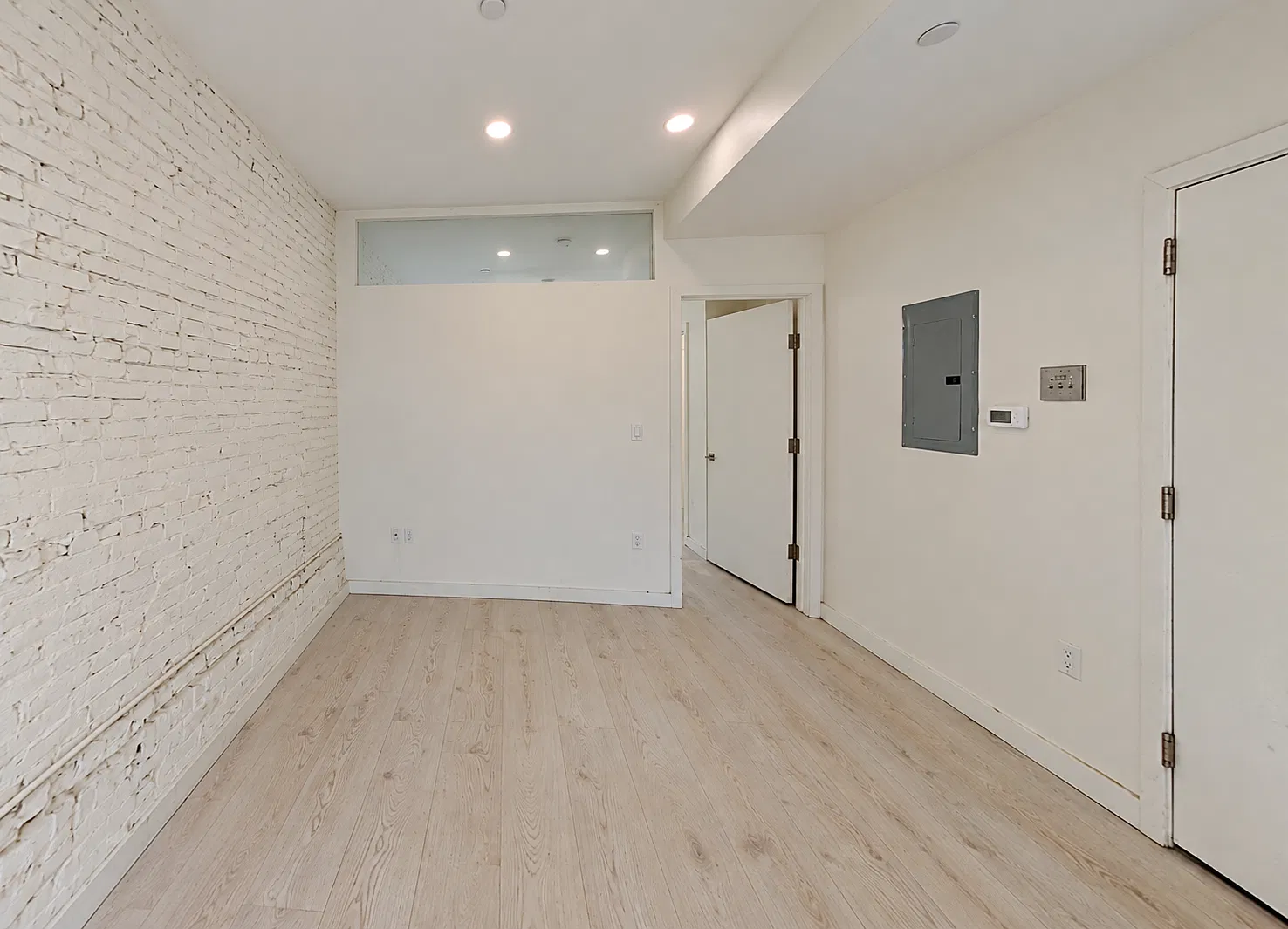 2 bed, 538 sqft, $4,595 — Photo 4