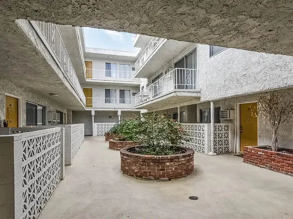 123 S Catalina Street