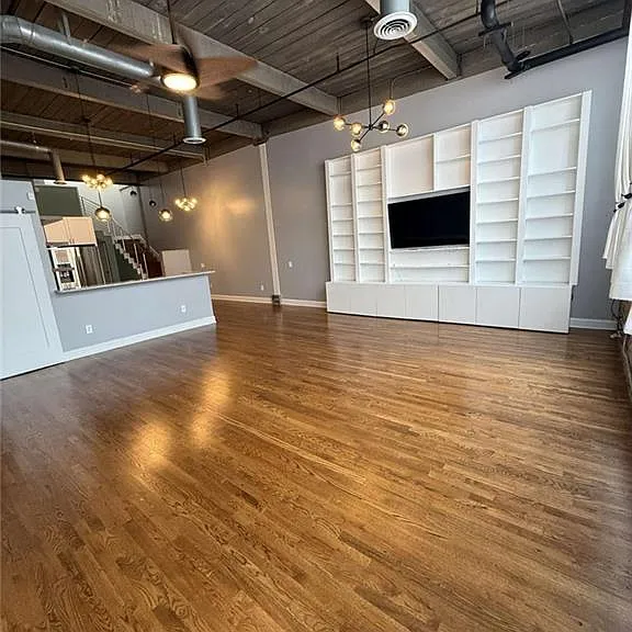 210 Walker St SW #8 — Photo 18