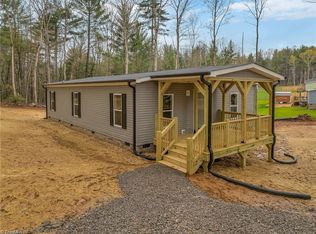 253 Ridge Top Rd, North Wilkesboro, NC 28659