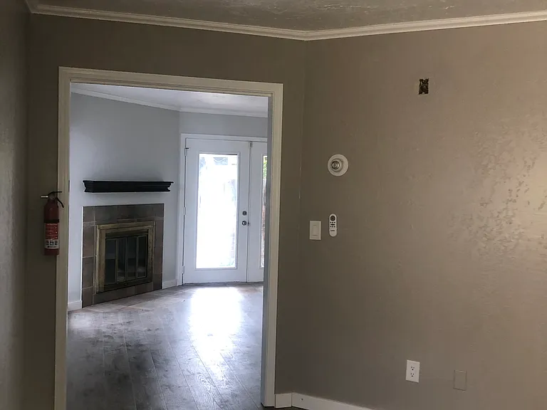 11530 N May Ave #D104 — Photo 16