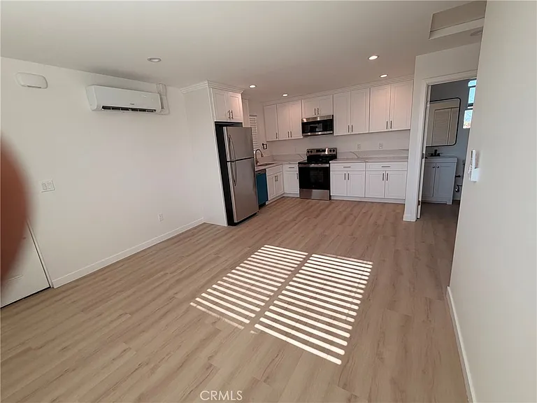 1006 Saint Stephen Cir — Photo 7