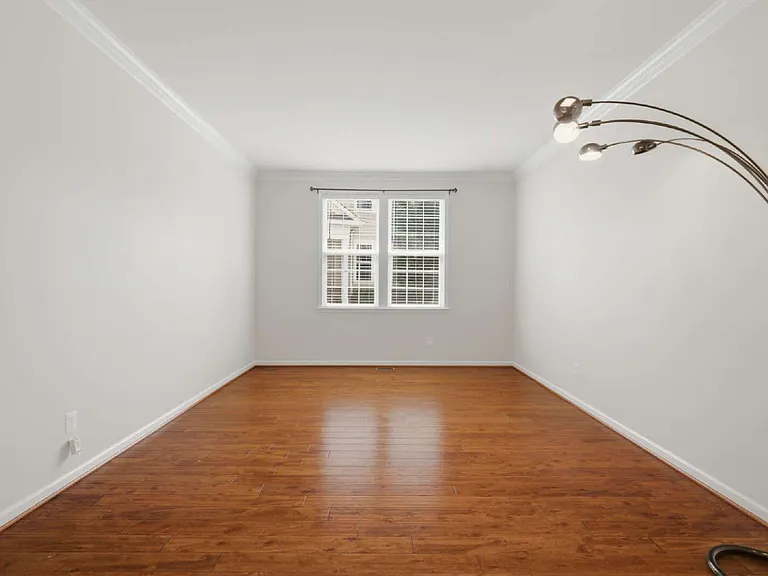 20920 Ashburn Heights Dr — Photo 8