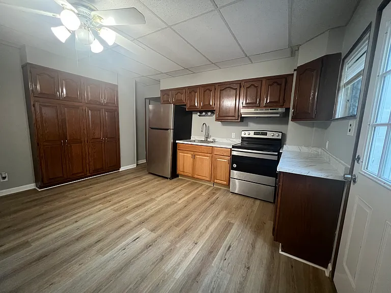 310 New St #1 — Photo 2