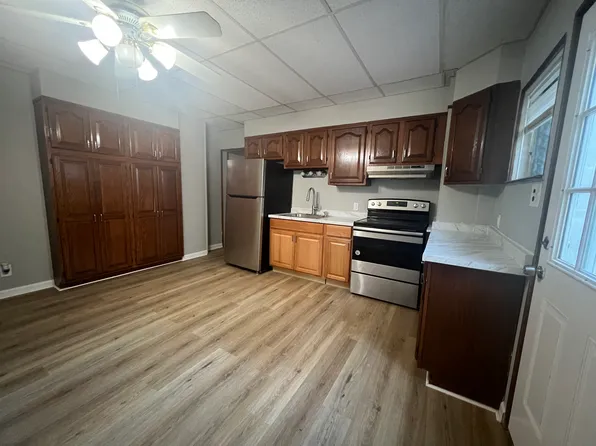 310 New St #1, Spring City, PA 19475