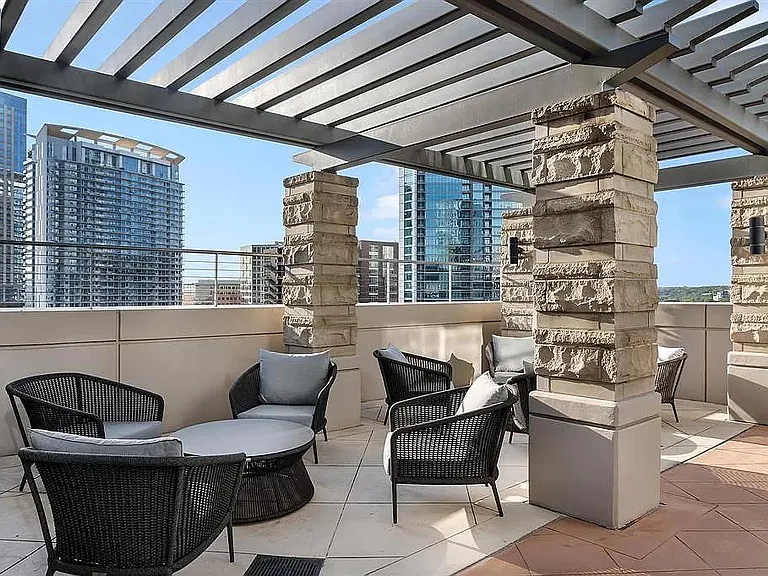 360 Nueces St #2102 — Photo 30
