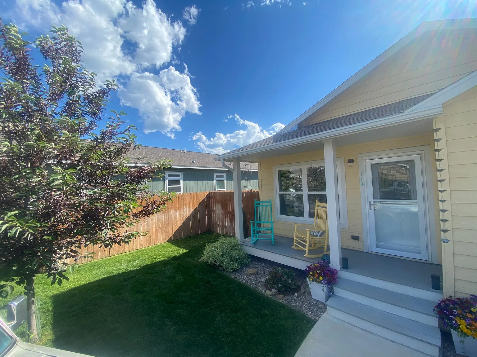 2 bed, 1034 sqft, $3,150 — Photo 2