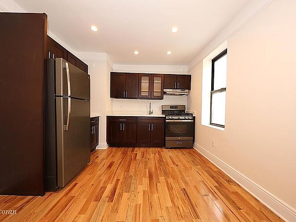 2nd image of 3220 34th Ave APT 3B
